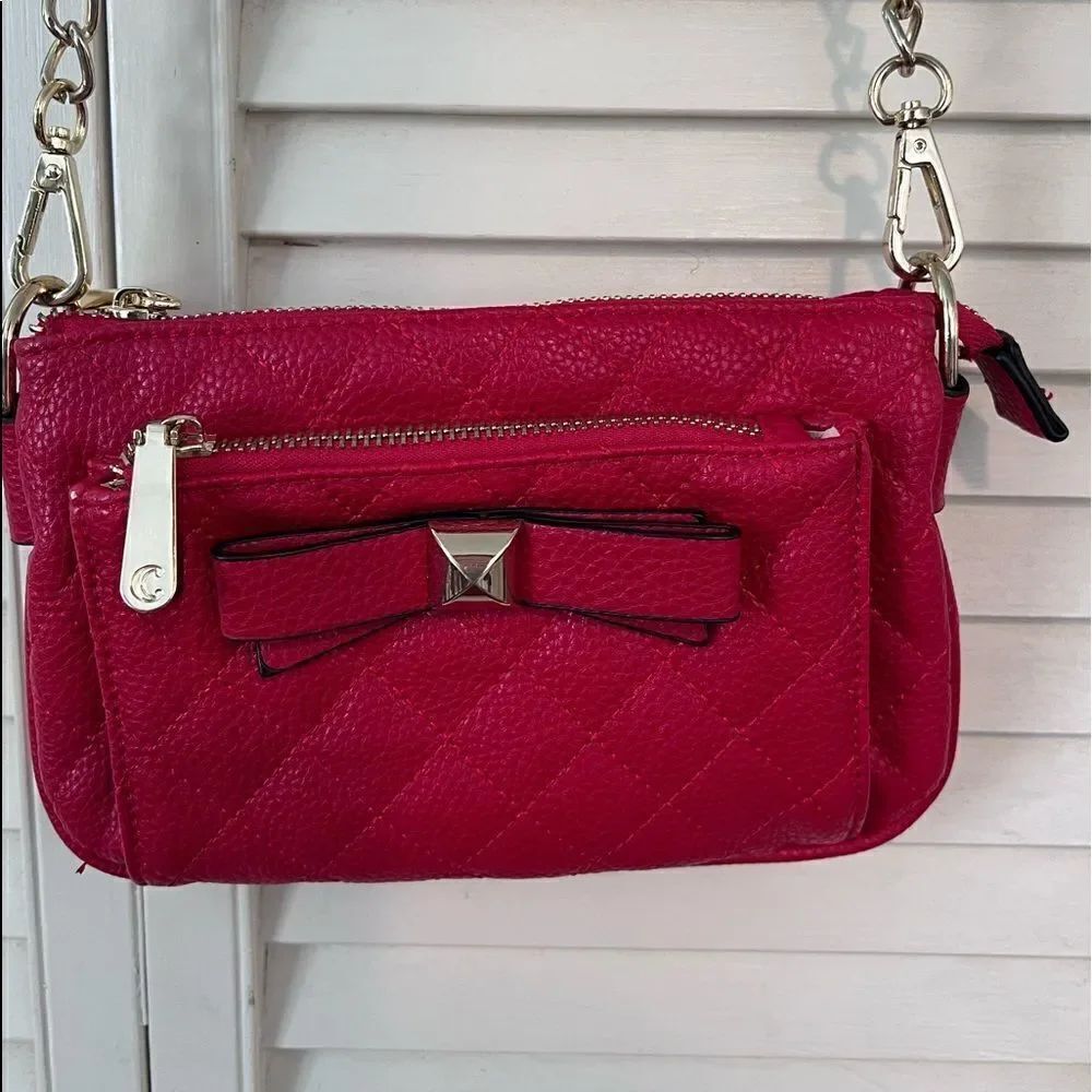 Super cute red leather with chain strap cute small purse